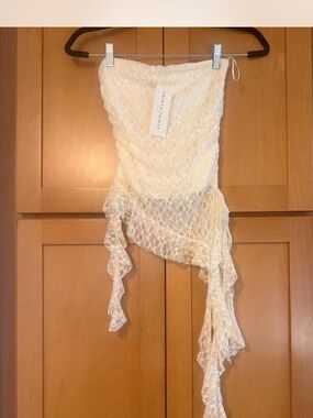 Thirty/Thirty LA Lace Ruffle Fairy Style Top